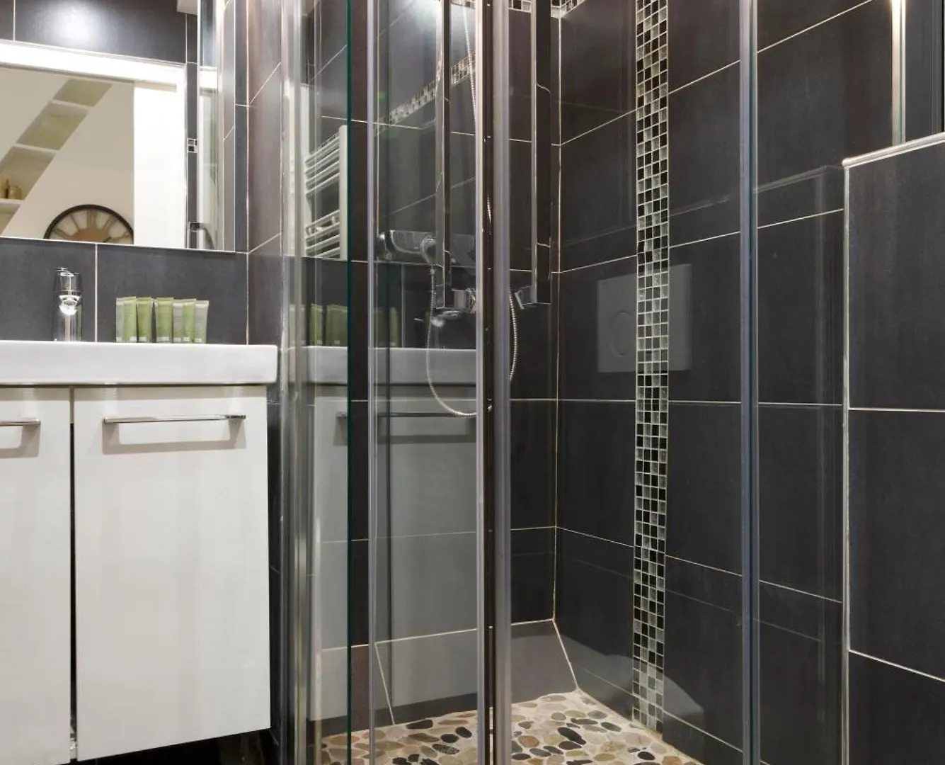 Cia - Faubourg Montmartre Studio Paris